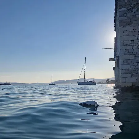 Sea House Kastilac *