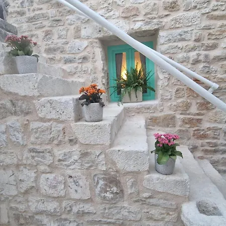 Sea House Kastilac Kastela
