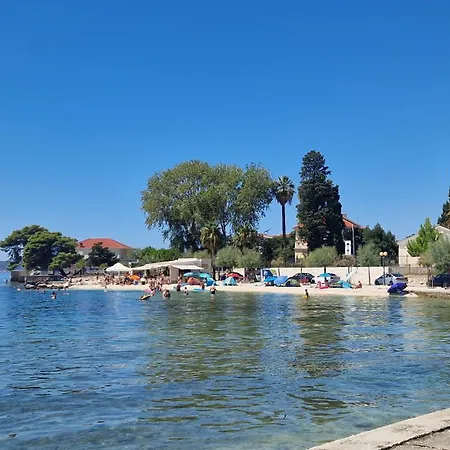 Sea House Kastilac *