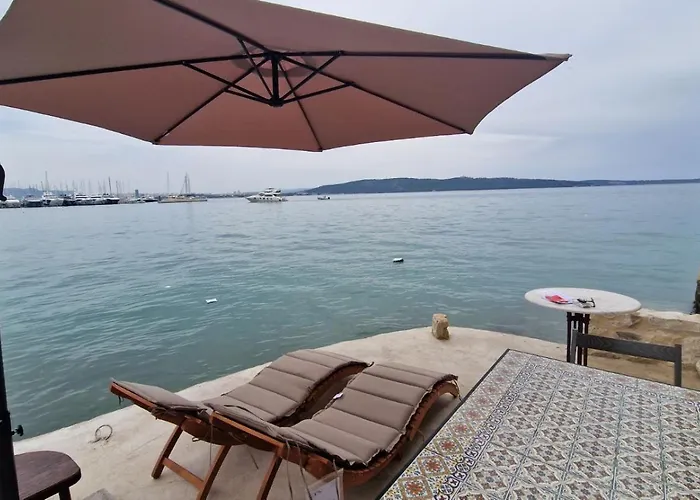 Sea House Kastilac