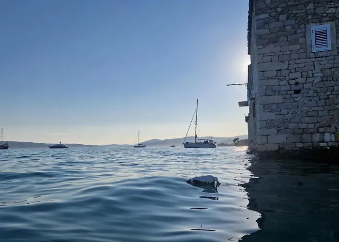 Sea House Kastilac *